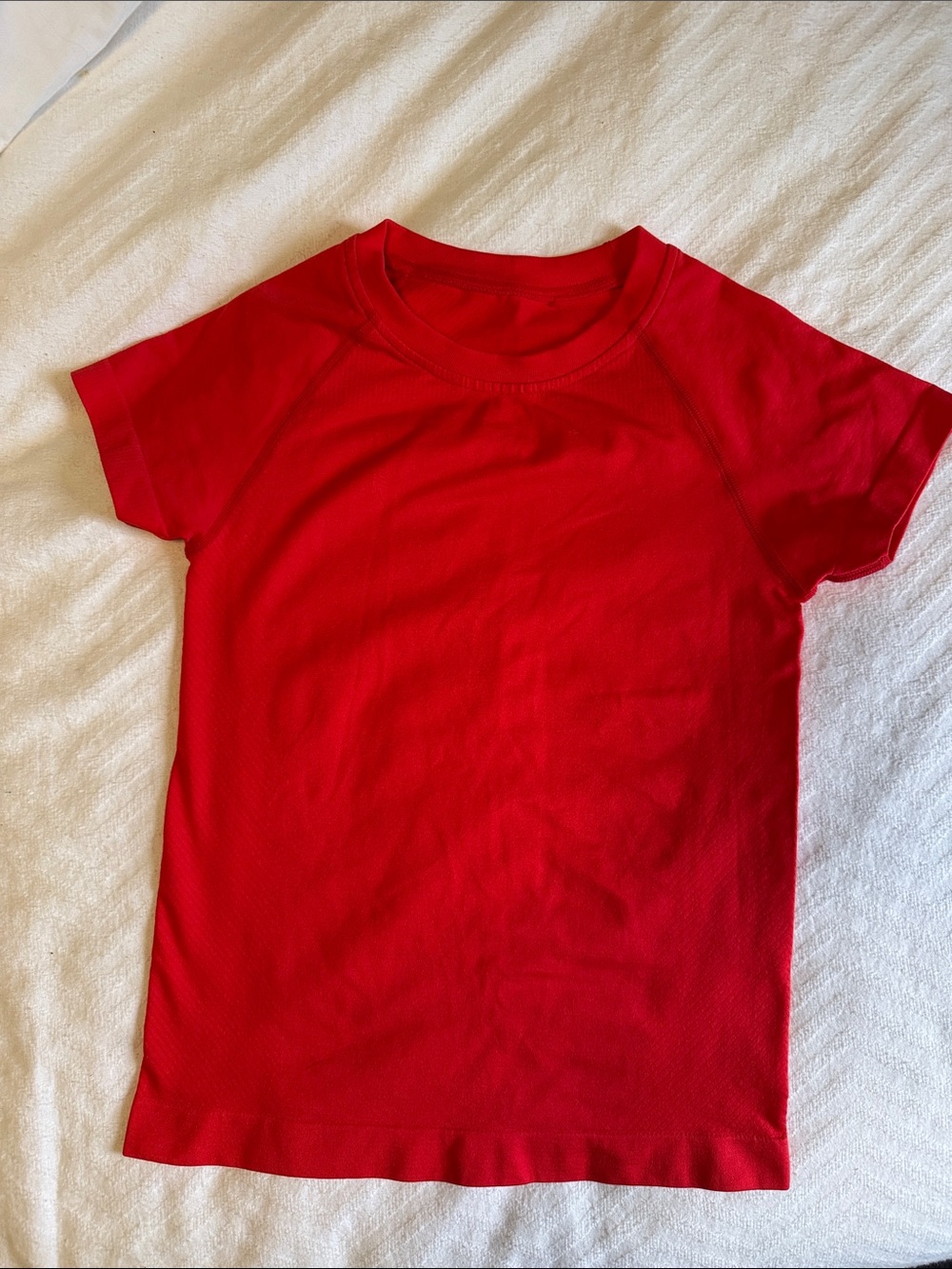 Women’s workout top size S